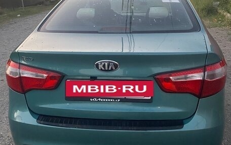 KIA Rio III рестайлинг, 2013 год, 960 000 рублей, 3 фотография