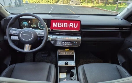 Hyundai Kona, 2023 год, 2 850 035 рублей, 9 фотография