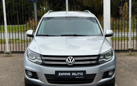 Volkswagen Tiguan I, 2011 год, 1 299 000 рублей, 2 фотография