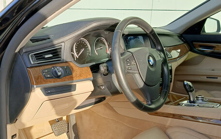 BMW 7 серия, 2011 год, 2 650 000 рублей, 20 фотография