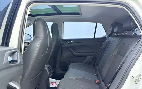 Volkswagen T-Cross I, 2022 год, 1 645 000 рублей, 6 фотография