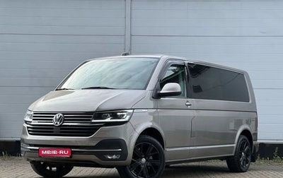Volkswagen Caravelle T6 рестайлинг, 2020 год, 5 980 000 рублей, 1 фотография