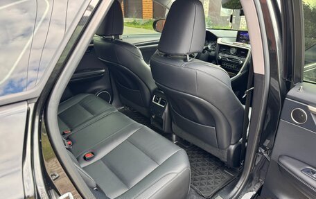 Lexus RX IV рестайлинг, 2019 год, 4 100 000 рублей, 9 фотография