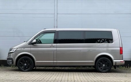 Volkswagen Caravelle T6 рестайлинг, 2020 год, 5 980 000 рублей, 13 фотография