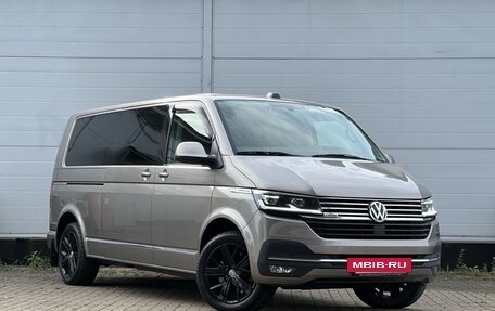 Volkswagen Caravelle T6 рестайлинг, 2020 год, 5 980 000 рублей, 5 фотография
