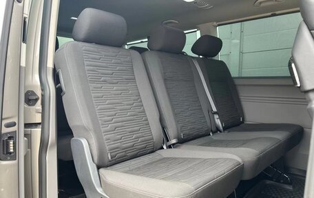 Volkswagen Caravelle T6 рестайлинг, 2020 год, 5 980 000 рублей, 18 фотография
