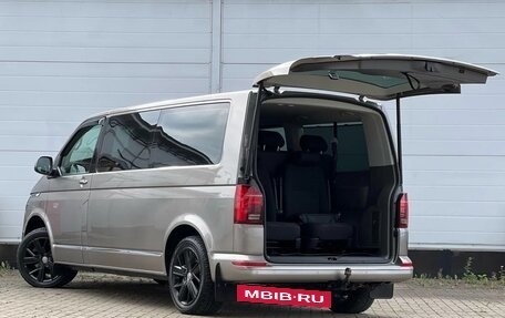 Volkswagen Caravelle T6 рестайлинг, 2020 год, 5 980 000 рублей, 25 фотография