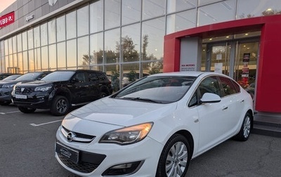 Opel Astra J, 2013 год, 900 000 рублей, 1 фотография