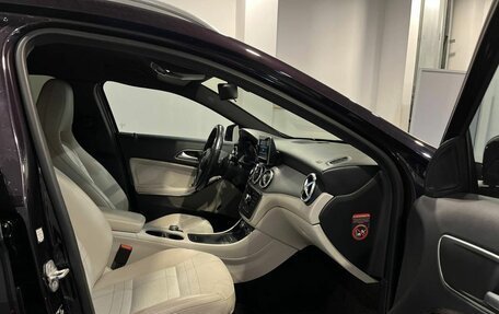 Mercedes-Benz GLA, 2015 год, 1 620 000 рублей, 28 фотография