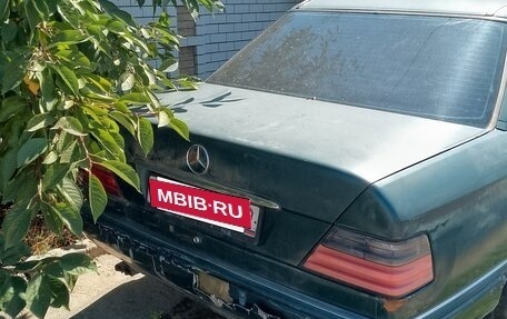 Mercedes-Benz E-Класс, 1995 год, 200 000 рублей, 6 фотография