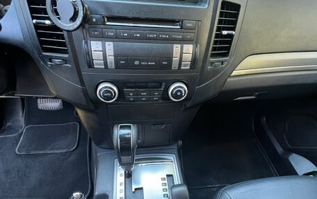 Mitsubishi Pajero IV, 2010 год, 2 100 000 рублей, 11 фотография