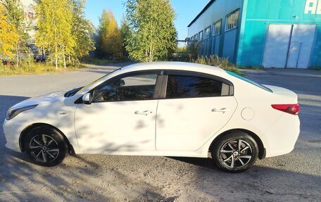 KIA Rio IV, 2017 год, 1 350 000 рублей, 10 фотография