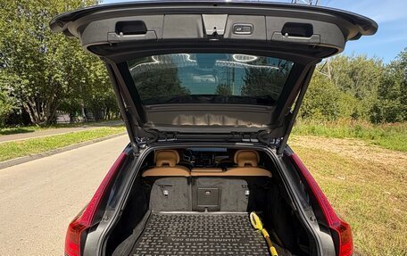 Volvo V90 Cross Country I рестайлинг, 2019 год, 2 550 000 рублей, 9 фотография