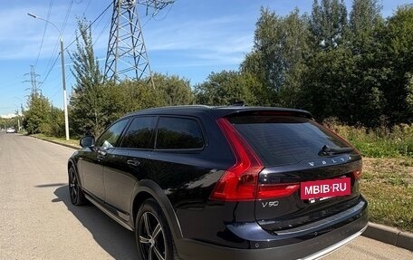 Volvo V90 Cross Country I рестайлинг, 2019 год, 2 550 000 рублей, 6 фотография
