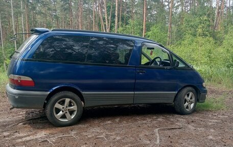 Toyota Estima III рестайлинг -2, 1998 год, 250 000 рублей, 5 фотография