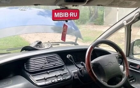 Toyota Estima III рестайлинг -2, 1998 год, 250 000 рублей, 4 фотография