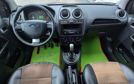 Ford Fiesta, 2006 год, 400 000 рублей, 21 фотография