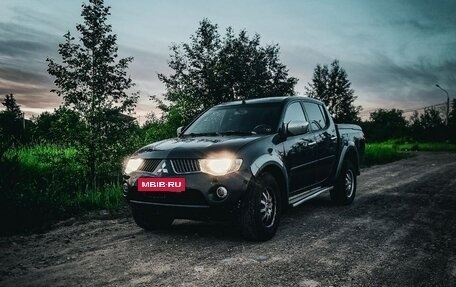 Mitsubishi L200 IV рестайлинг, 2008 год, 780 000 рублей, 3 фотография