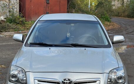 Toyota Avensis III рестайлинг, 2006 год, 975 000 рублей, 7 фотография
