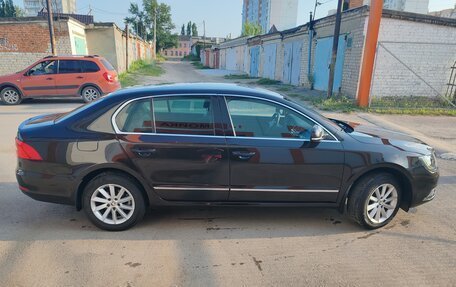 Skoda Superb III рестайлинг, 2013 год, 1 300 000 рублей, 4 фотография