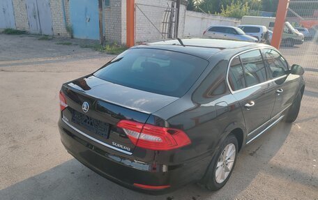 Skoda Superb III рестайлинг, 2013 год, 1 300 000 рублей, 5 фотография