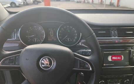 Skoda Superb III рестайлинг, 2013 год, 1 300 000 рублей, 13 фотография