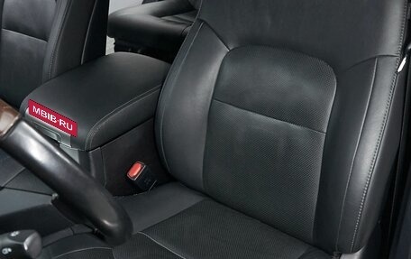 Toyota Land Cruiser 200, 2021 год, 7 990 000 рублей, 12 фотография