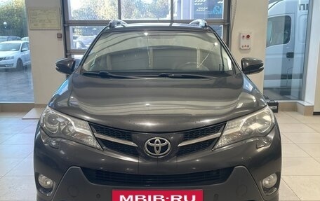 Toyota RAV4, 2014 год, 1 690 000 рублей, 2 фотография