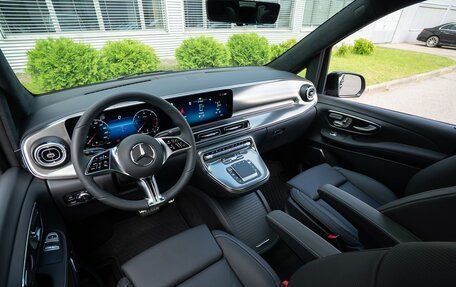 Mercedes-Benz V-Класс, 2025 год, 18 259 500 рублей, 21 фотография