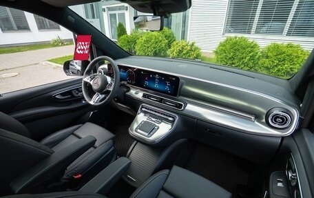 Mercedes-Benz V-Класс, 2025 год, 18 259 500 рублей, 23 фотография