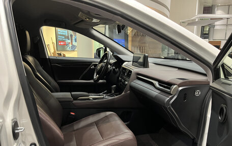Lexus RX IV рестайлинг, 2020 год, 5 249 000 рублей, 13 фотография