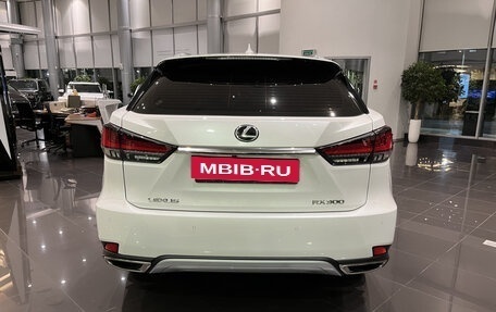 Lexus RX IV рестайлинг, 2020 год, 5 249 000 рублей, 7 фотография