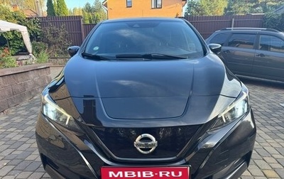 Nissan Leaf II, 2018 год, 1 799 000 рублей, 1 фотография