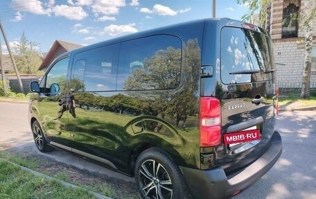 Peugeot Traveller I, 2021 год, 2 700 000 рублей, 20 фотография