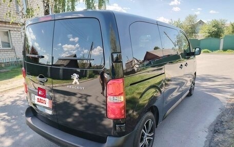 Peugeot Traveller I, 2021 год, 2 700 000 рублей, 39 фотография