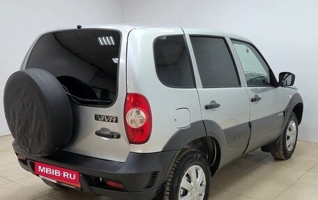 Chevrolet Niva I рестайлинг, 2017 год, 644 000 рублей, 4 фотография