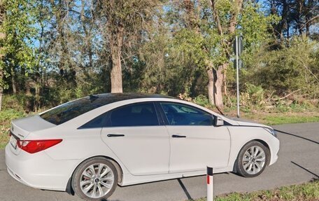 Hyundai Sonata VI, 2012 год, 1 300 000 рублей, 3 фотография