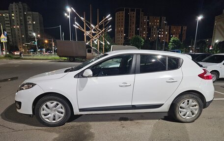 Renault Megane III, 2013 год, 650 000 рублей, 2 фотография