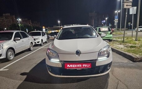 Renault Megane III, 2013 год, 650 000 рублей, 8 фотография
