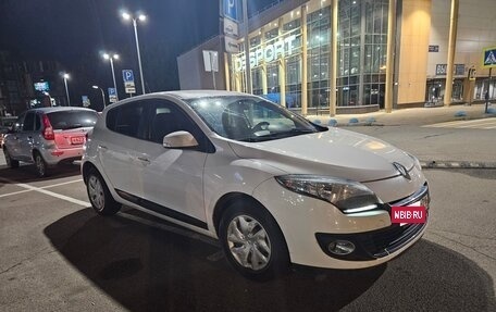 Renault Megane III, 2013 год, 650 000 рублей, 7 фотография