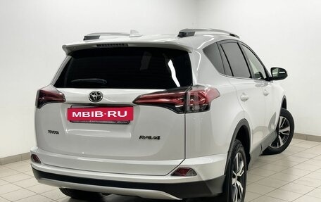 Toyota RAV4, 2016 год, 2 235 000 рублей, 4 фотография