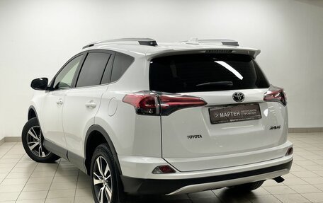 Toyota RAV4, 2016 год, 2 235 000 рублей, 6 фотография