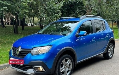 Renault Sandero II рестайлинг, 2019 год, 1 175 000 рублей, 3 фотография