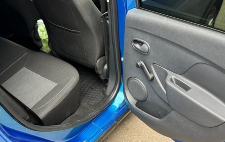 Renault Sandero II рестайлинг, 2019 год, 1 175 000 рублей, 30 фотография