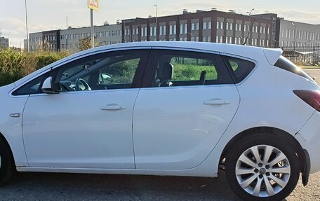 Opel Astra J, 2011 год, 690 000 рублей, 6 фотография
