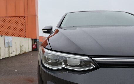 Volkswagen Golf VIII, 2022 год, 1 850 000 рублей, 7 фотография