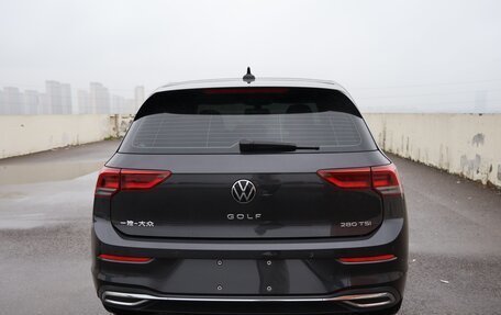 Volkswagen Golf VIII, 2022 год, 1 850 000 рублей, 5 фотография