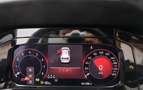 Volkswagen Golf VIII, 2022 год, 1 850 000 рублей, 17 фотография