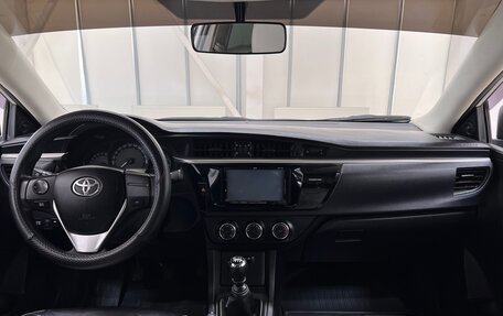 Toyota Corolla, 2013 год, 940 000 рублей, 11 фотография