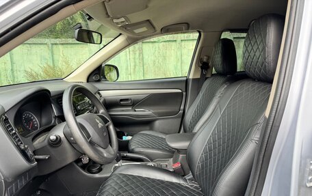 Mitsubishi Outlander III рестайлинг 3, 2012 год, 1 210 000 рублей, 16 фотография
